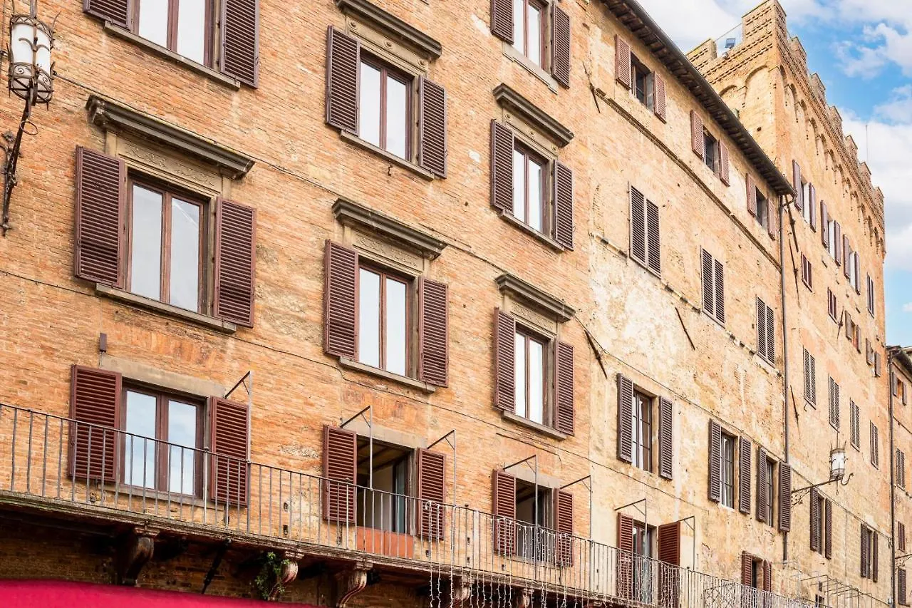 The Balcony Suite - Piazza Del Campo Siena