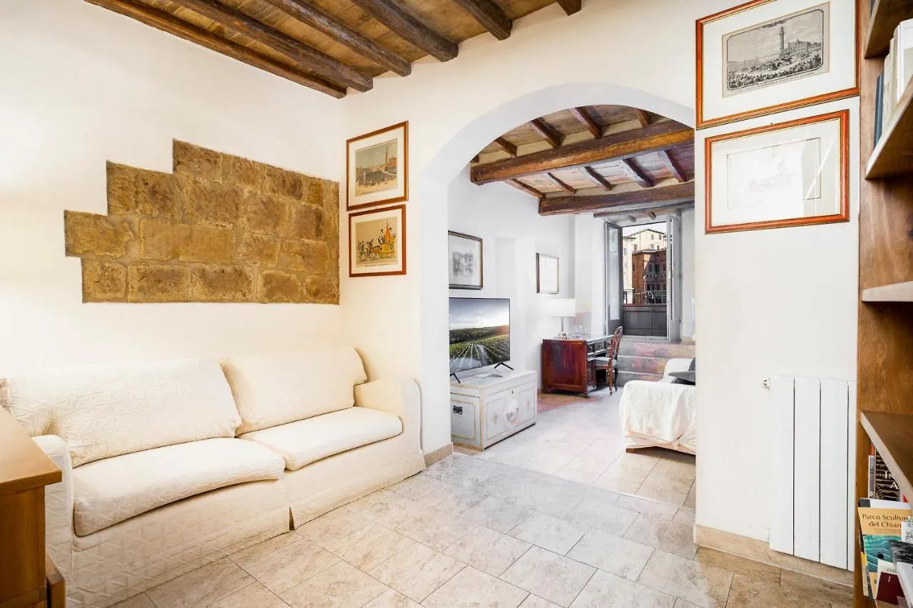 Apartament The Balcony Suite - Piazza Del Campo Siena