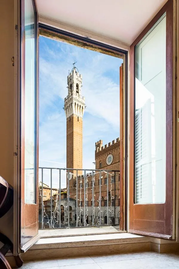 The Balcony Suite - Piazza Del Campo 锡耶纳 0*,  意大利
